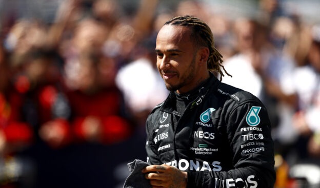 Ecclestone claims Hamilton is now happy to lose in 2022