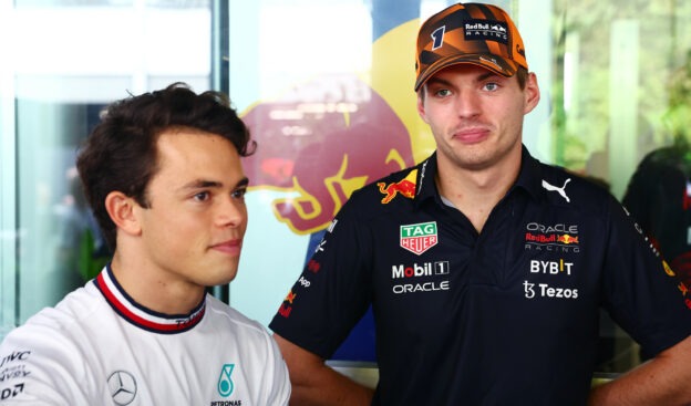 Why Nyck de Vries Should Avoid Comparing Himself to Verstappen?