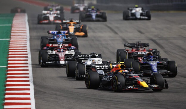 F1 teams and FIA at odds over weight reduction and aerodynamics