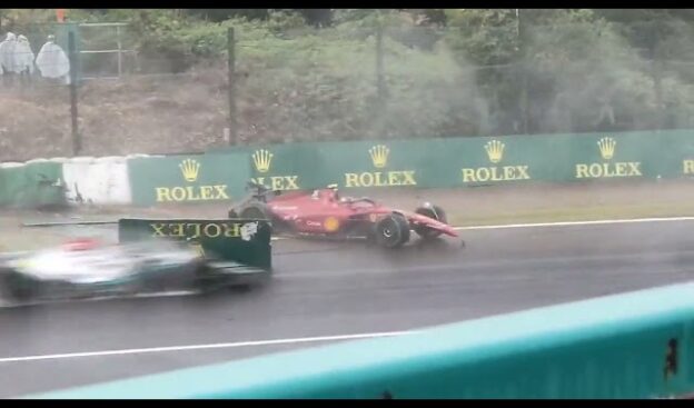 Carlos Sainz Jr. spins & crashes at the 2022 Japanese F1 GP