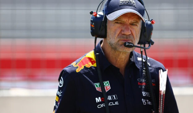 Newey had basic understanding of the porpoising problem