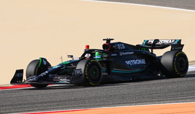 Mercedes finally admits potential failure of 'no sidepods' F1 car concept