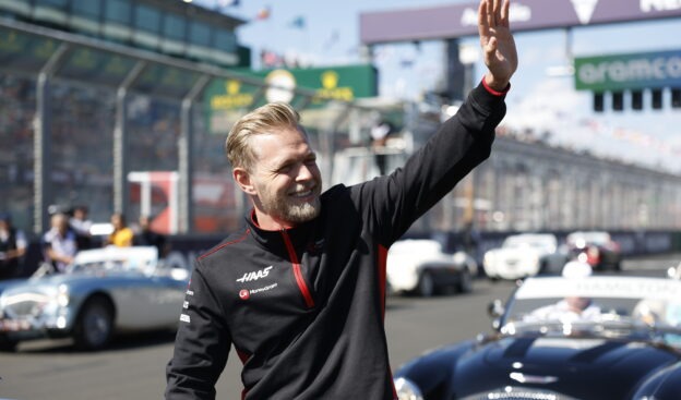 Magnussen's F1 Future in Jeopardy: Struggles to Keep Haas Seat?