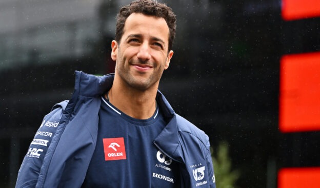 Ricciardo's Crossroads: Stay at AlphaTauri or Aim for Red Bull?