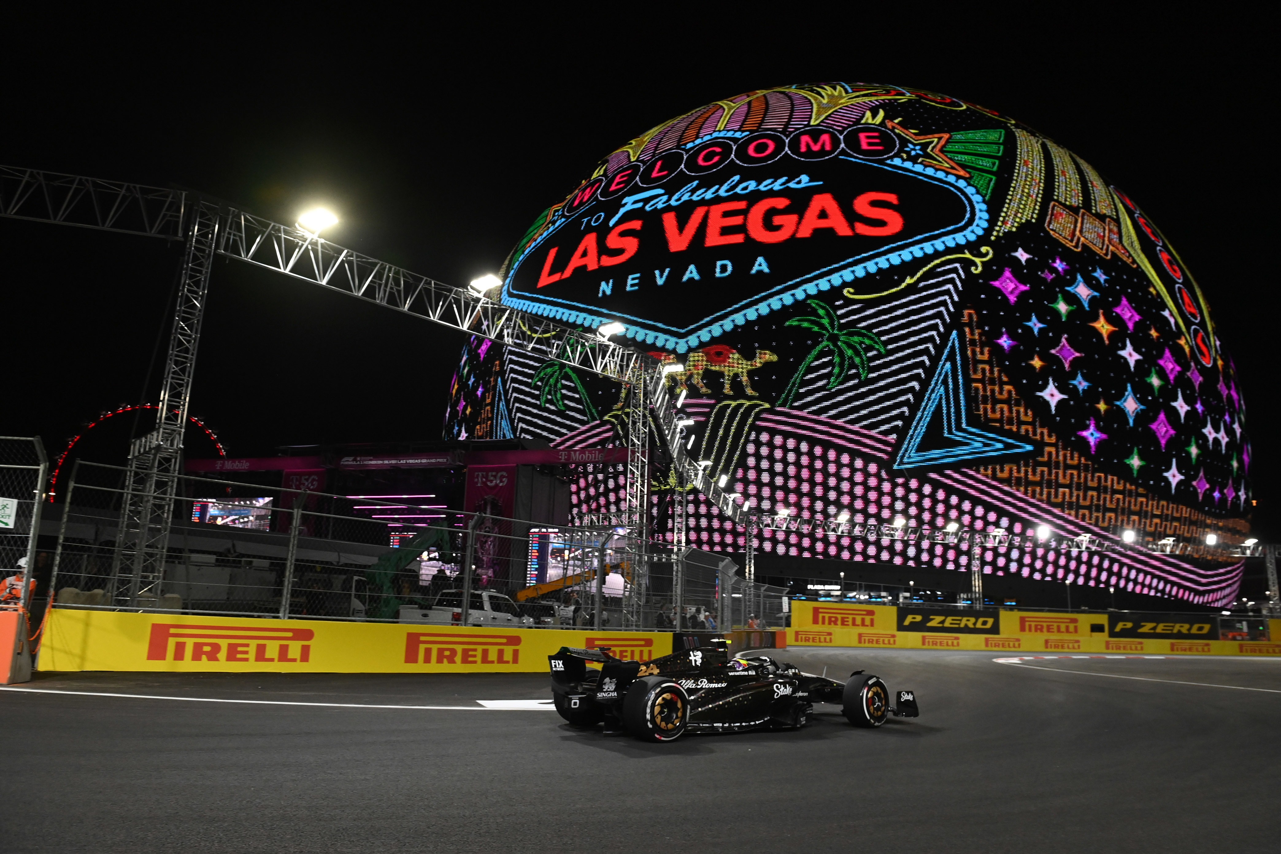 F1 Las Vegas 2023 Ticket Sales Image to u