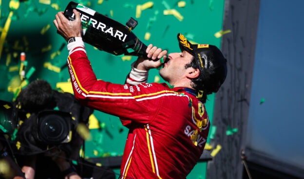 Carlos Sainz Dominates Melbourne GP & Eyes F1 Powerhouses