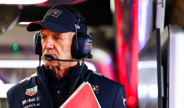 Red Bull's Newey: Key Figure in Unrest Amid Aston Interest